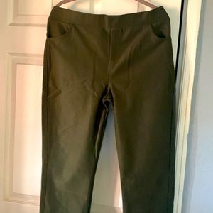 Made in Turkey capri with pockets classic